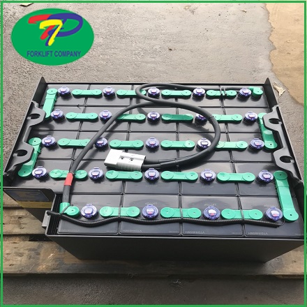 Ắc quy xe nâng điện