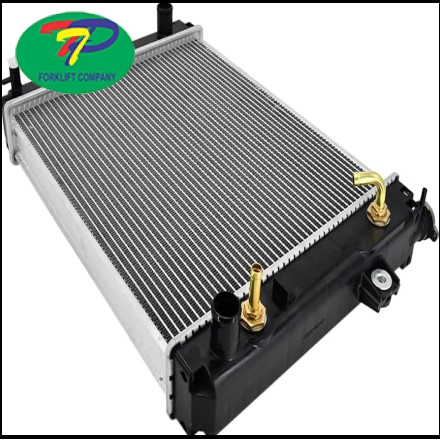 Két nước làm mát xe nâng