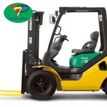 Xe nâng dầu KOMATSU 2.5 tấn
